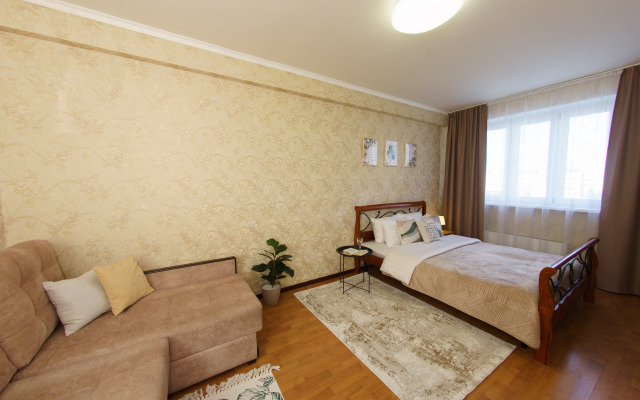 Dvuhkomnatnye s balkonom Apartments