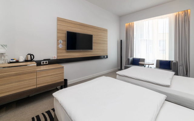 Novotel Arkhangelsk Hotel