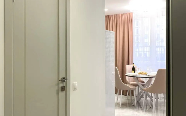 Апартаменты с двумя кроватями, балконом и ванной, с 15 по 17 этаж