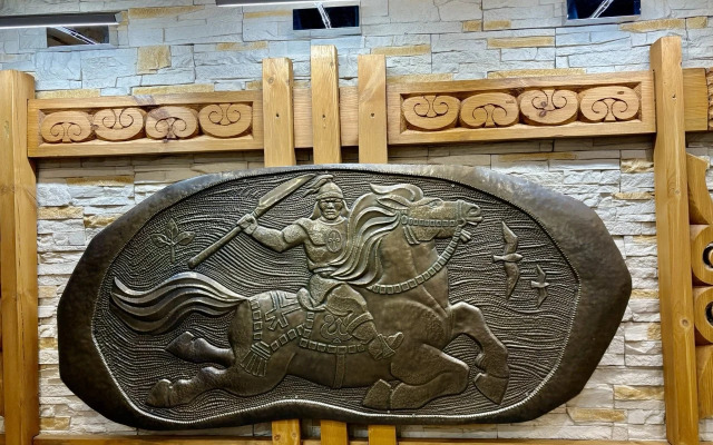 Отель Айхал