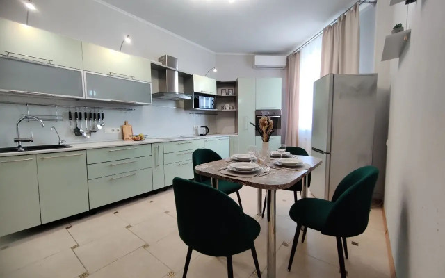 Yevrodvushka na Solnechnoy (Samara) Flat