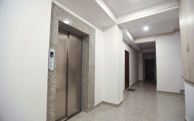 Stay Inn on Saryan Str. 26/3-7 Apartments