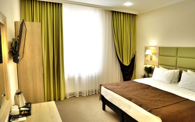 Золотые пески