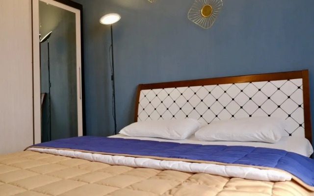AppartDeLuxe na Ulitse Petra Podzolkova 21 Flat