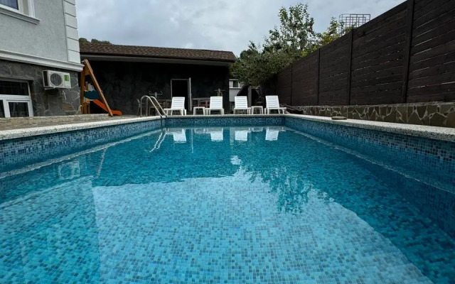 Апартаменты Студия в Отеле Клевер