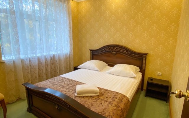 Aristokrat Kostroma Park-Hotel