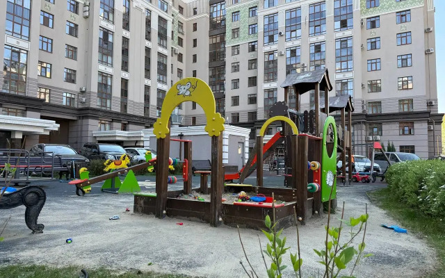 Klacca Lukhury Flat