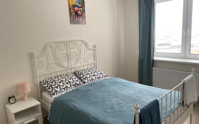 Квартира у метро Елизаровская 36