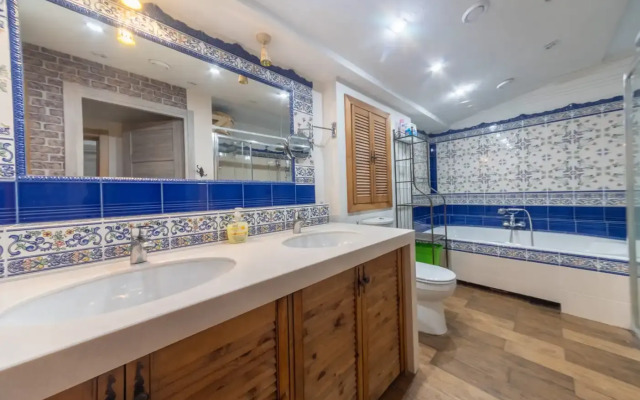 Апартаменты с 3 комнатами у метро Электросила