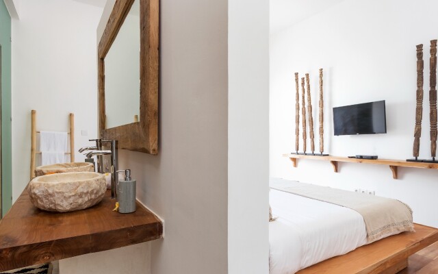 Villa Metisse by Villa Finder