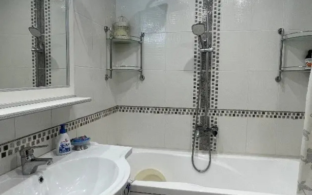 Na Ulitse K. Marksa 15 Apartments
