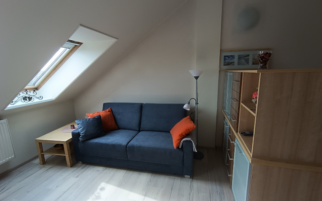 Uyutnaya Mansarda Na Beregu Verkhnego Ozera Flat