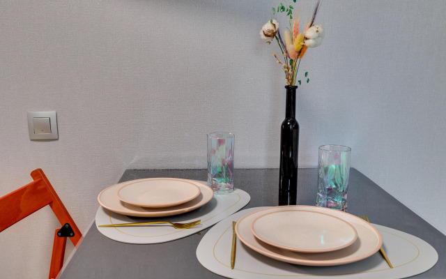 Happy People Na Ulitse Sosenskiy Stan Flat