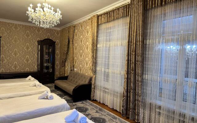 Chehra Private house
