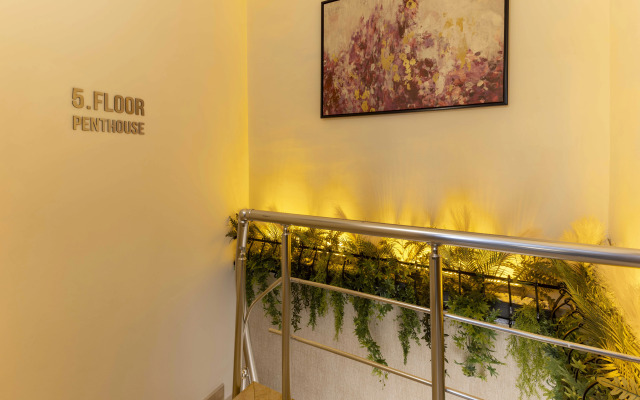 Бутик-отель The Capri Osmanbey