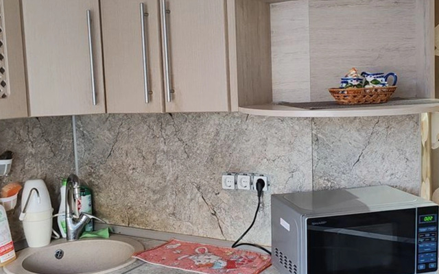 Квартира двухкомнатная рядом с ТЦ Виваленд