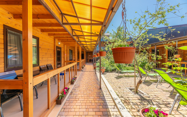 Viktoriya TWO Guest House
