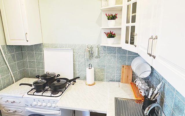 Ryadom S Izhorskim Zavodom Flat