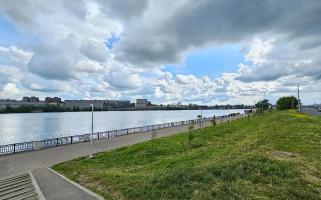 Zhivi Uyutno Flat