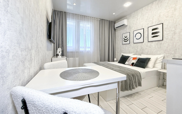 Апартаменты Du Soleil Grey&White с Видом на Море