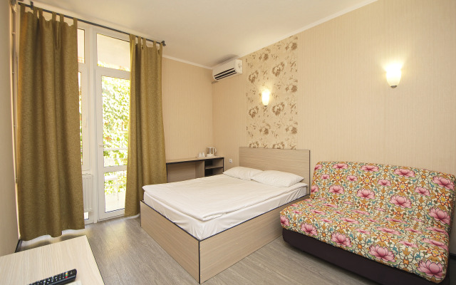 Lotos Hotel