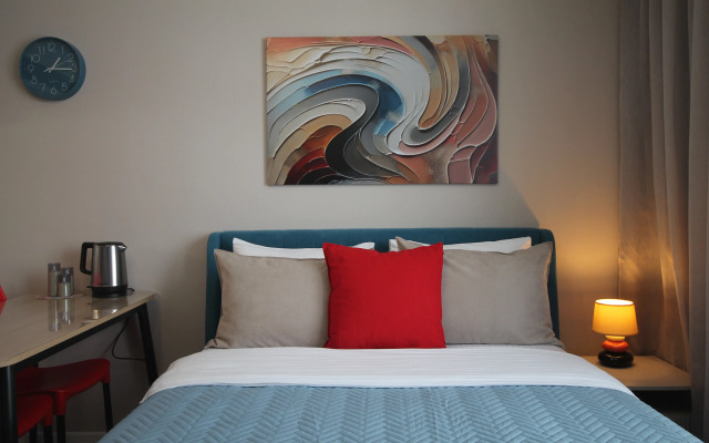 Квартира Дизайнерская Студия Вlue Cozy Aparts с видом на Локомотив