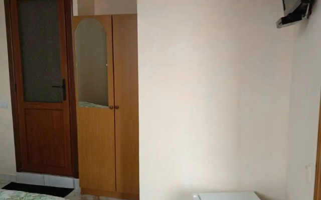 Azaliya Guest house