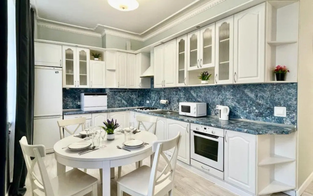 Апартаменты SpbStay на Канале Грибоедова 14