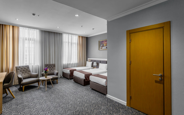 Metro City Hotel