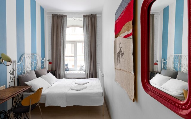 Soul Kitchen Living quarters