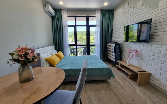 Studiya S Basseynom Zhk Morskoy Kvartal G8 Flat