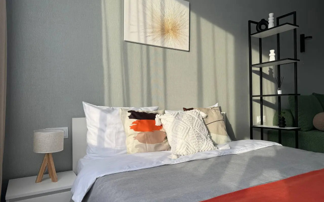 Квартира Стильная Cтудия с Видом на Золотой Мост