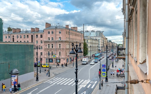 Hotel Nevskij 111