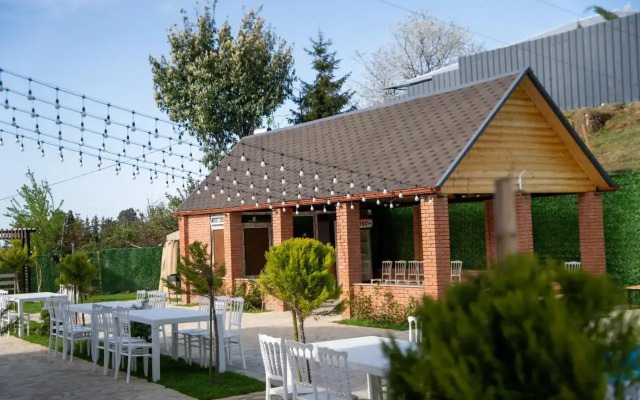 Akhalsheni House Hotel