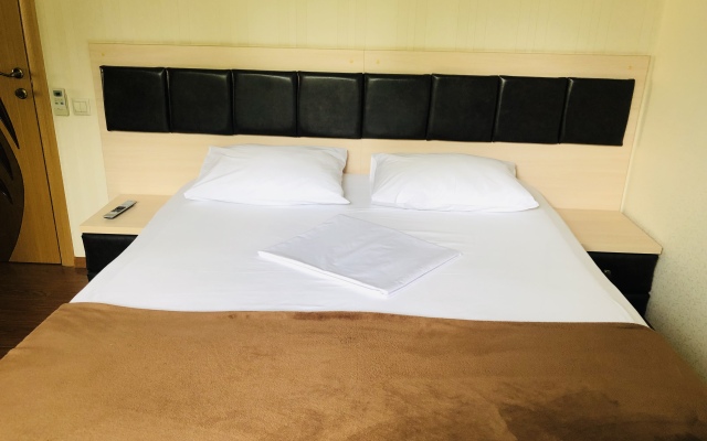 KiT Guest House