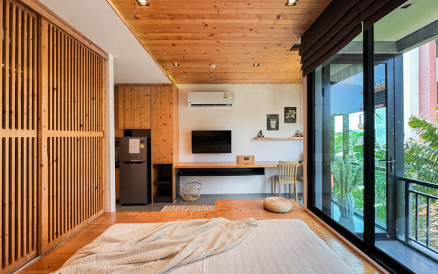 Квартира Cozy Design Studio by NaiHarn Beach & Lake ReLife