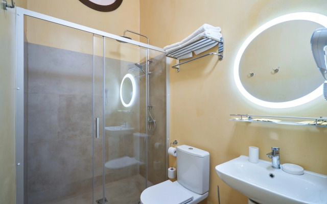 Ленинградская квартира №3 3