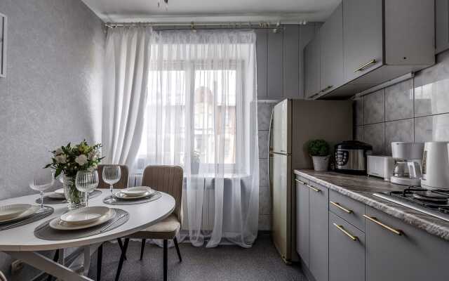Prostornye apartamenty u Nevy Flat