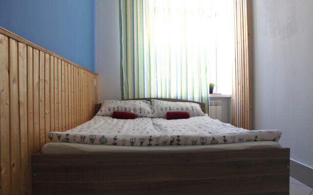 BedAndBike Hostel