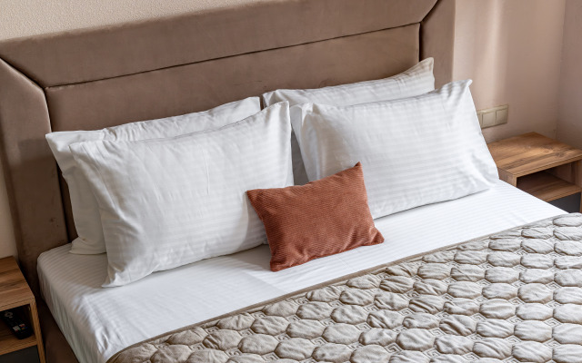 Квартира Яркая студия рядом с Невским Проспектом