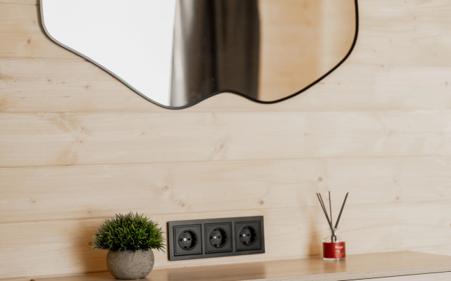 Частный Дом на Границе с Лесом