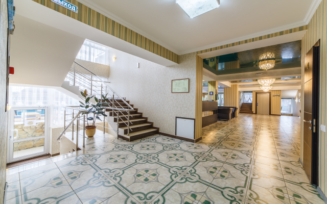 Relax Hotel