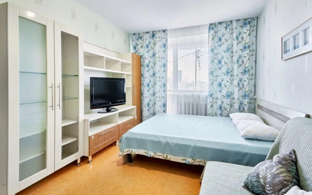 Na Kholodilnoy Ulitse 57a Flat