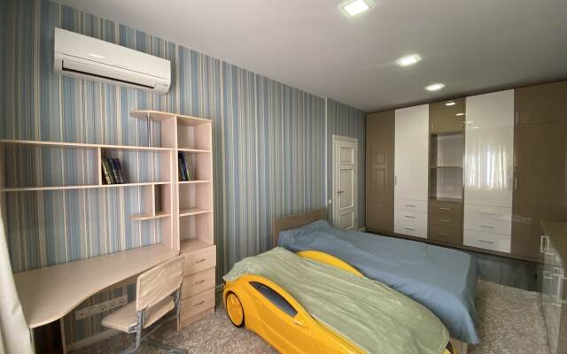 Апартаменты Радужная 10