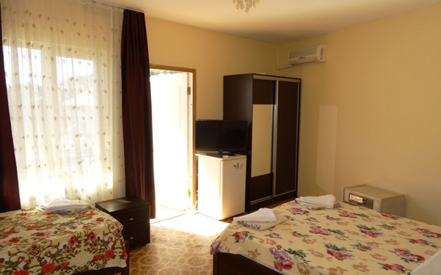 Guest House YKOR