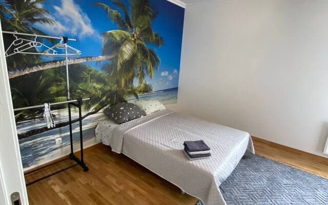 S Panoramnym Vidom Na Verkhnee Ozero Flat