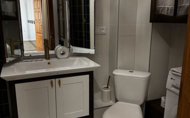 Квартира Hugge Place | у ЖД Вокзала