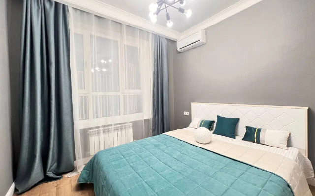 V Prekrasnom Zhk Levoberezhye Flat