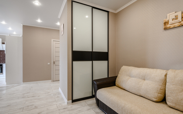 Green FOX Na Per Arshanskij 6 Apartments