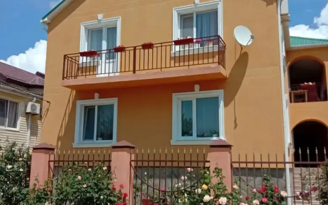 Angelina Guest house